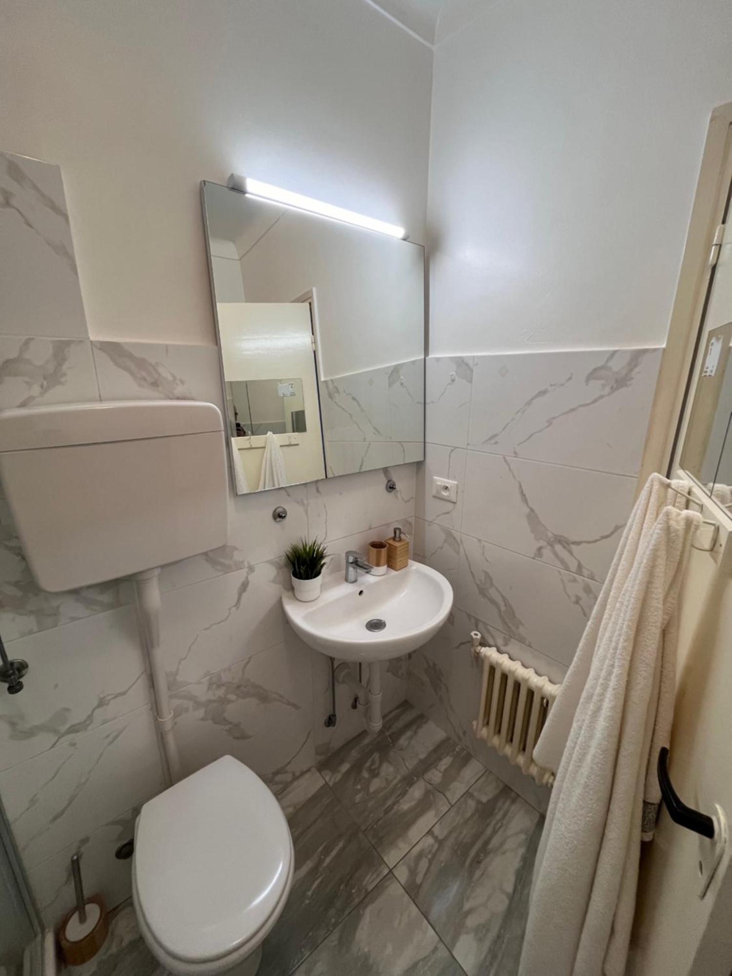 Studio Calme A Deux Pas De La Mer Avec Jardin Et Parking Prive Beaulieu-sur-Mer Buitenkant foto
